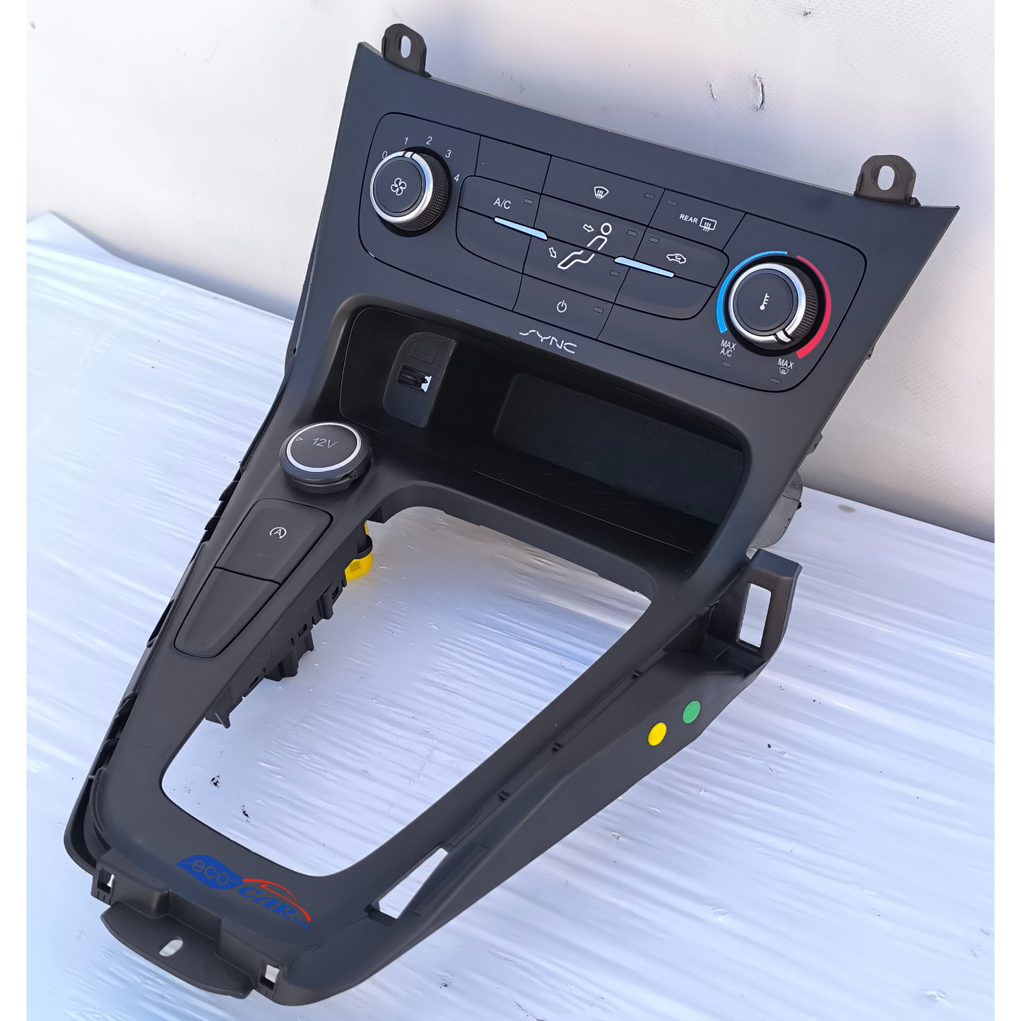 Pulsantiera comandi clima completa di struttura Ford Focus anno 2015 cod. GH70A ecoAG7466