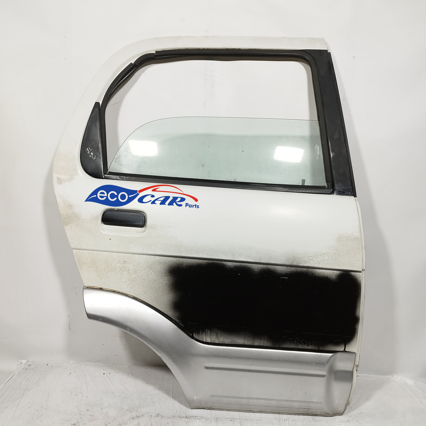 White right rear door Daihatsu Terios 2000 ecoAC1045