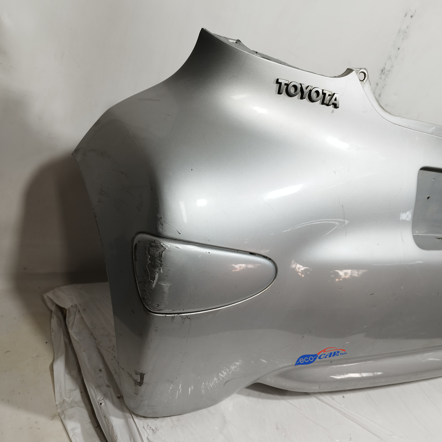 Paraurti posteriore grigio argento Toyota Aygo 2006 ecoAC14207