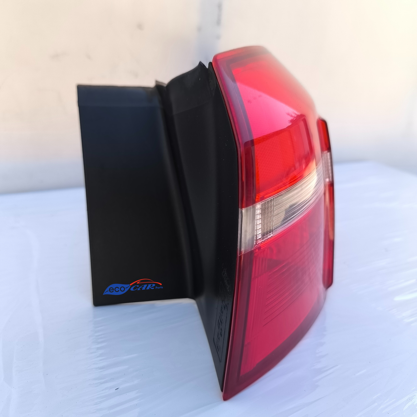 Fanale posteriore esterno dx Ford Focus SW anno 2015 ecoAG7404