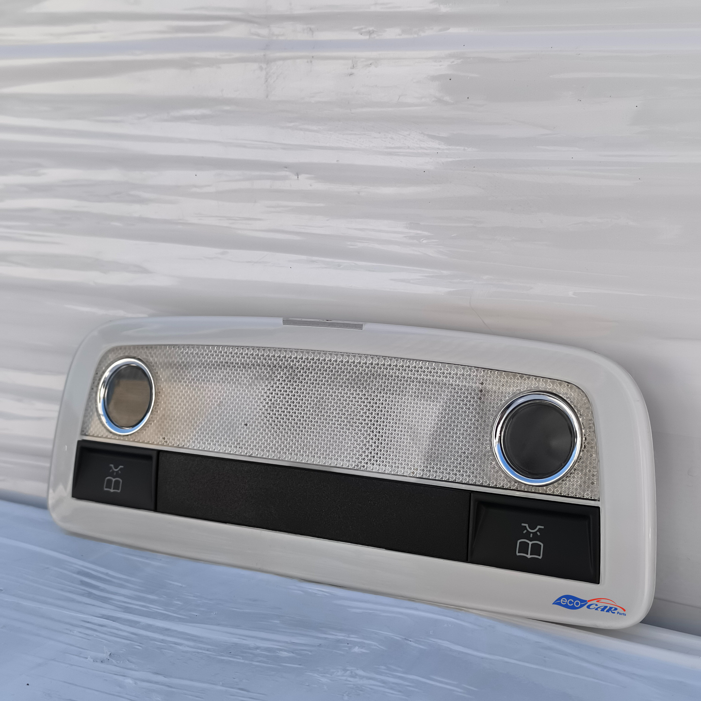 Luce di cortesia Mercedes classe C W204 Cod. A2048204901 ecoAG7721
