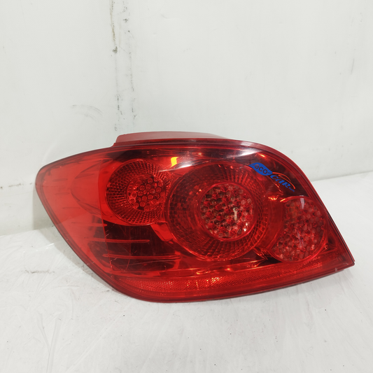 Linke Rückleuchte Peugeot 307 2007 Code: 557676 ecoAC13568