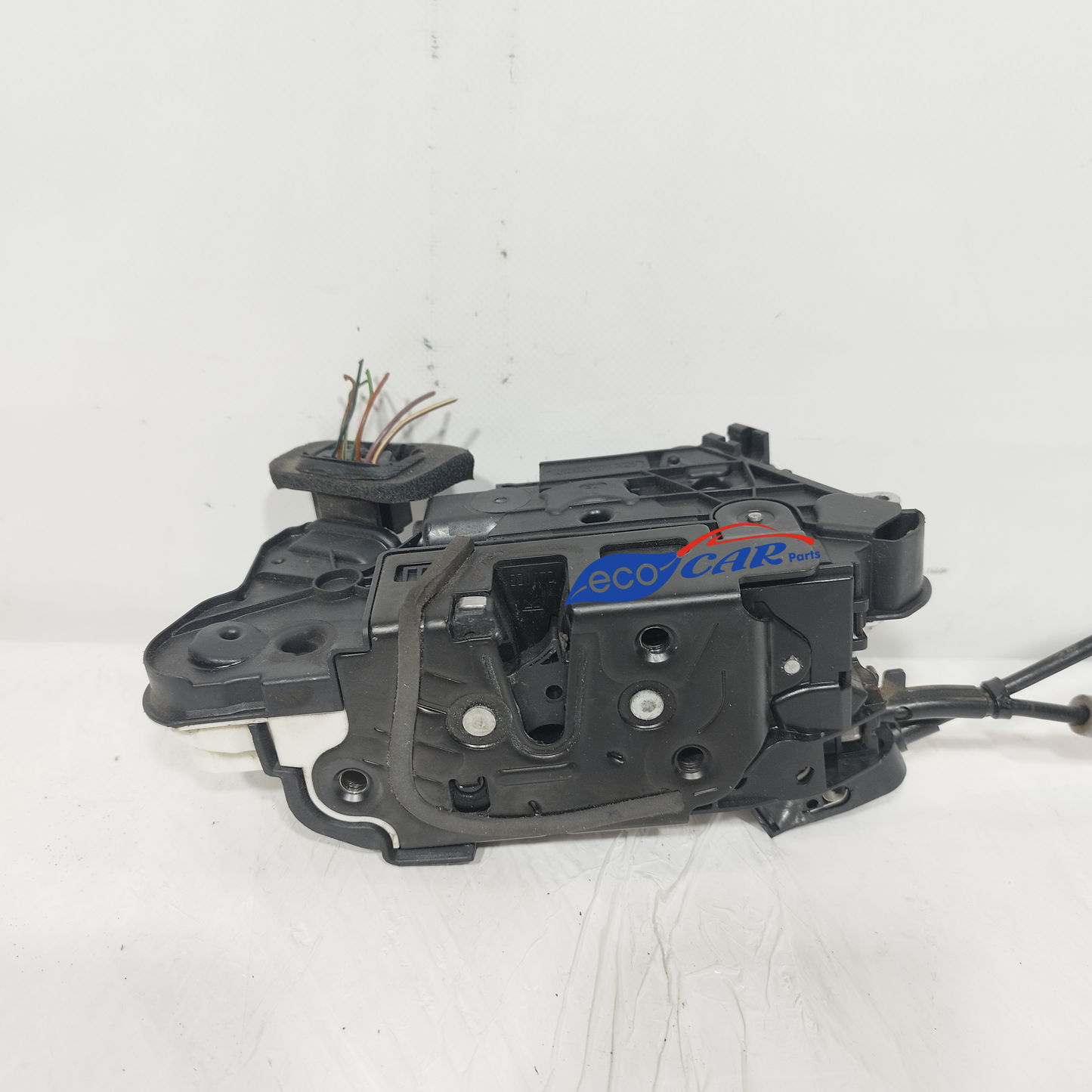 Türschloss vorne links Volkswagen Polo 2016 Code: 5K1837015E ecoAC12261