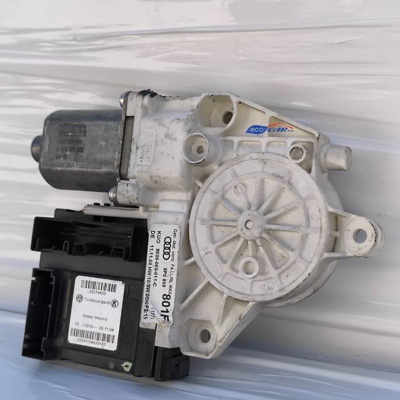Motorino alzacristalli anteriore sx Audi A3 8P Cod. 05074605 ecoAG7788