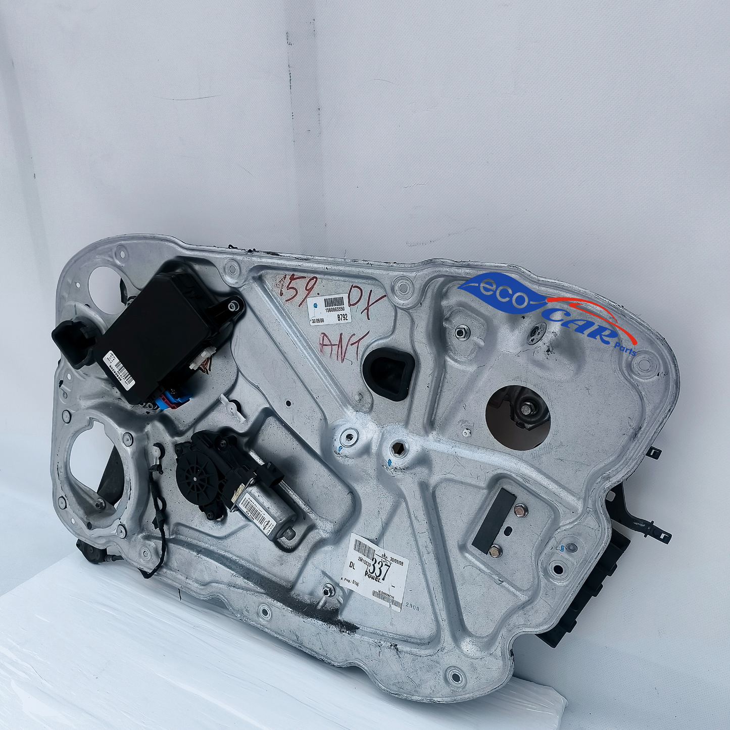 Alfa Romeo 159 Front rechts Seitenverkleidung Gepäckträger Teilenummer 156086 5550 ecoAG6880