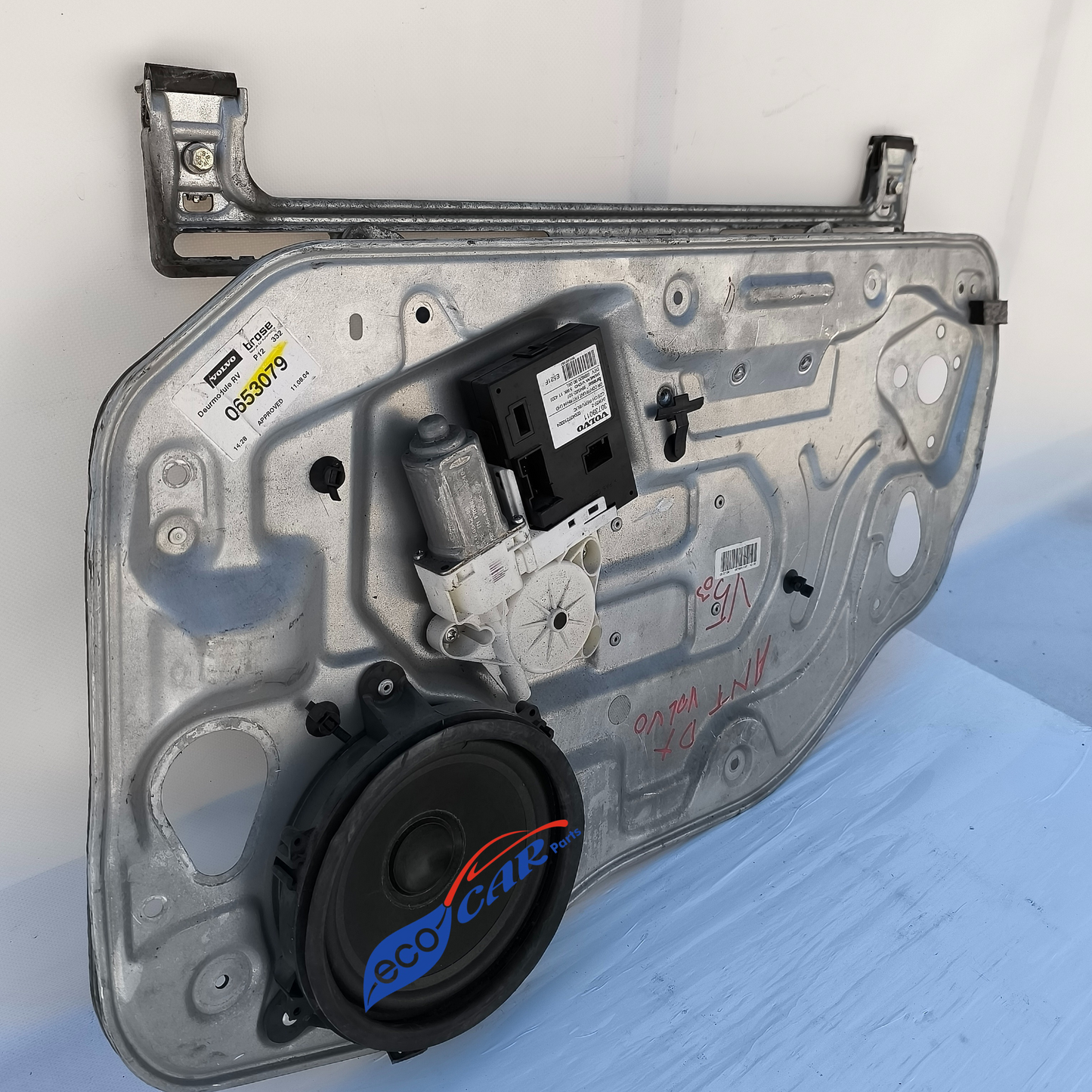 Gepäckträger vorne rechts für Volvo V50, Baujahr 2004, Teilenummer 30739011, ecoAG6896