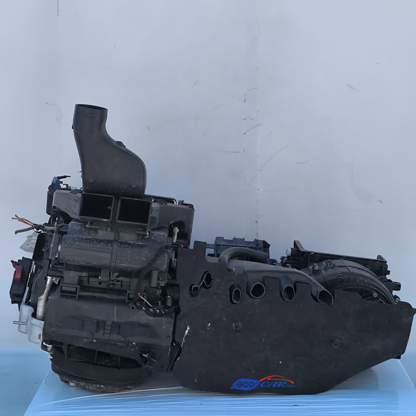 Kompletter Backofen für Volkswagen Tiguan, Baujahr 2009, Teilenummer 5N1820003J ecoAG7338