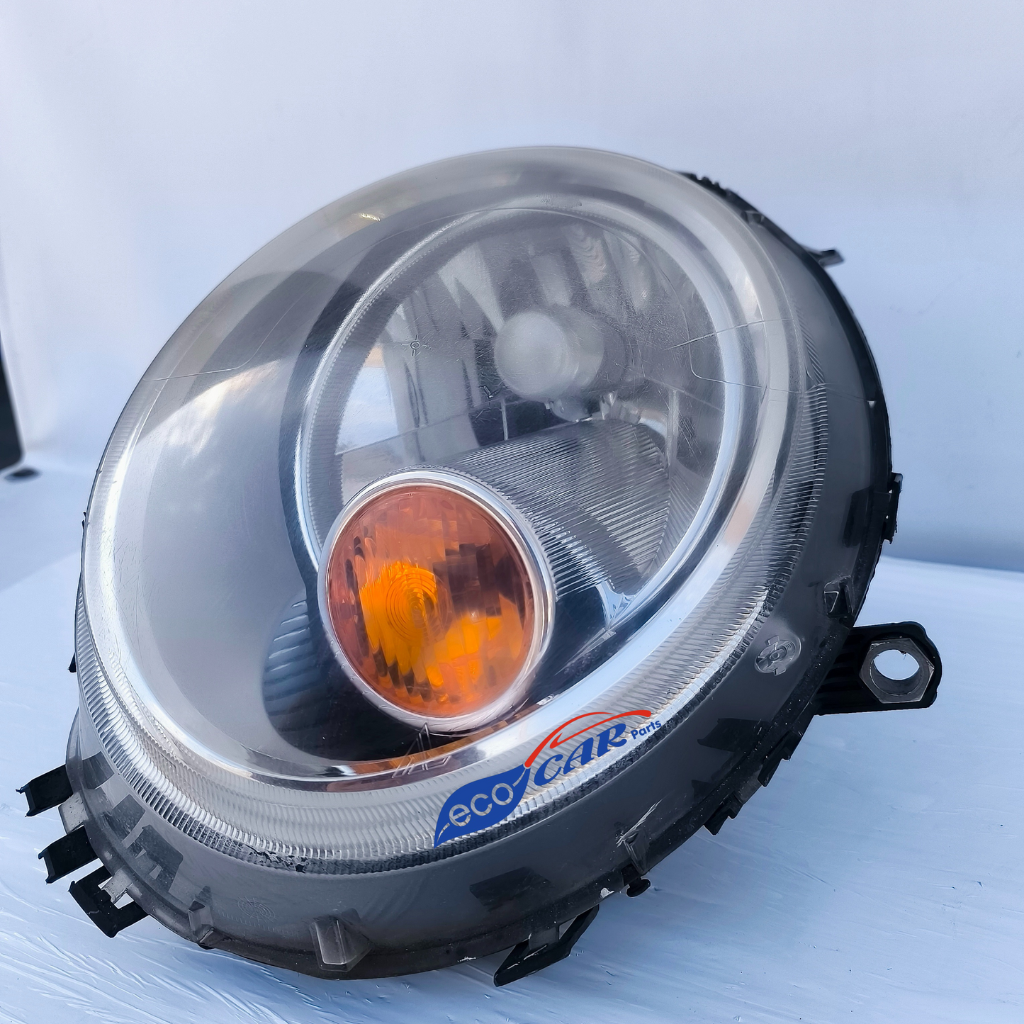 Mini Cooper R56 Left Front Headlight Has Broken Clip ecoAG7043