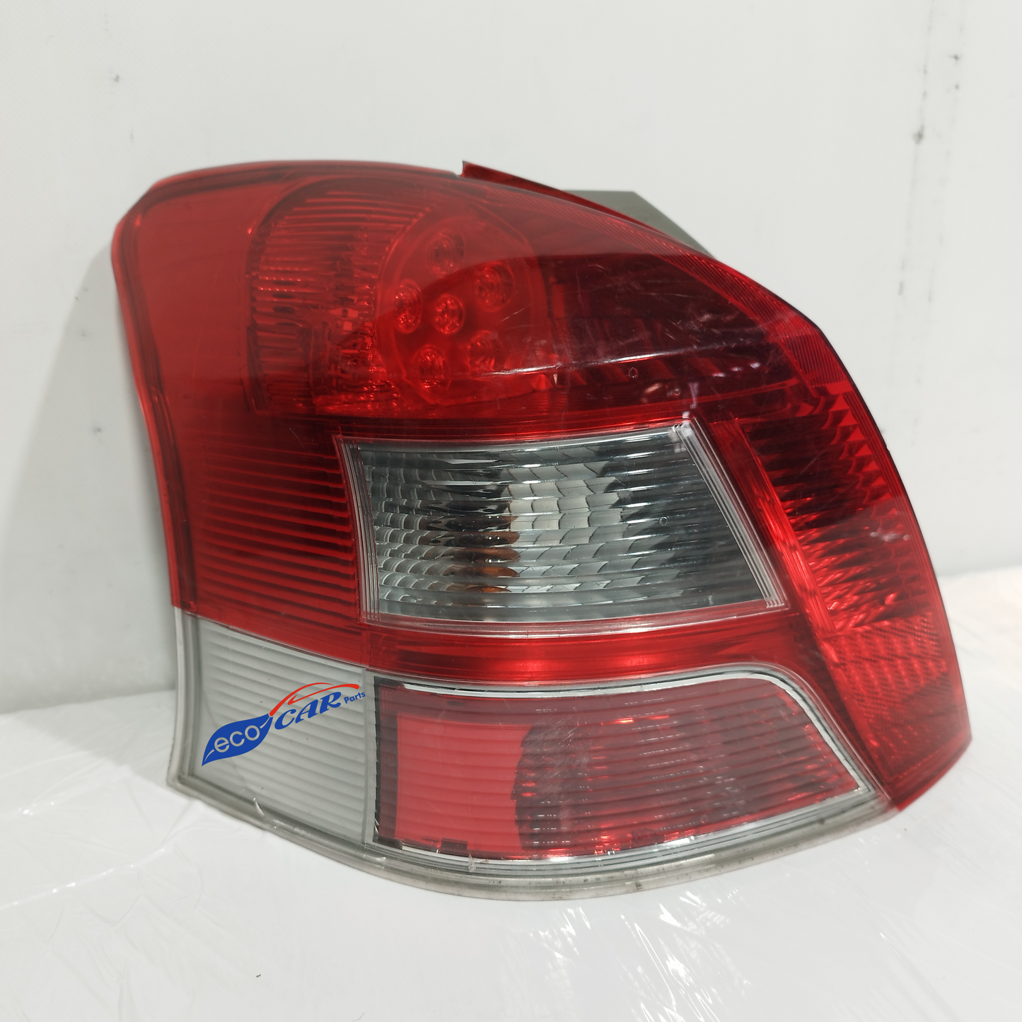 Toyota Yaris 2010 ecoAC13096 LED linke Rückleuchte