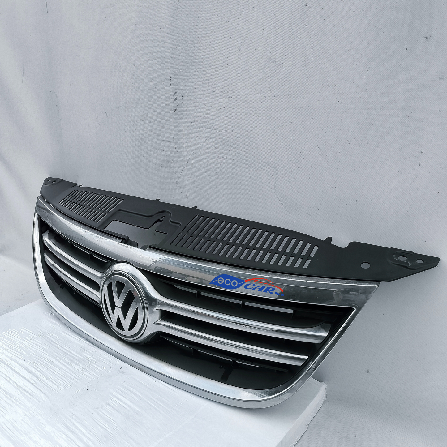 Mascherina anteriore Volkswagen Tiguan anno 2009 ecoAG7452