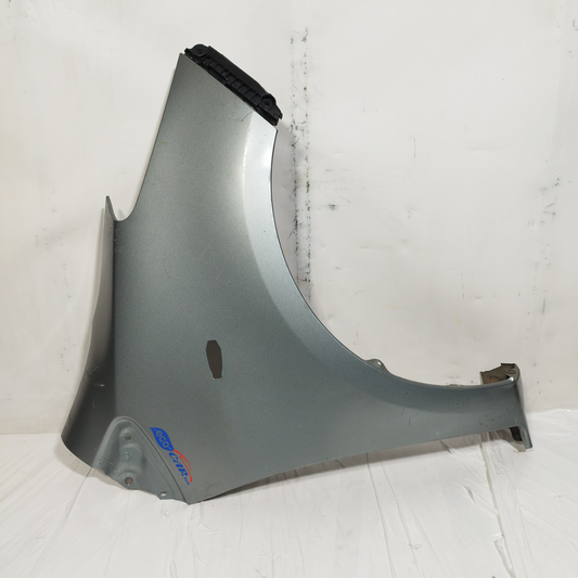 Parafango anteriore dx Grigio scuro Toyota Yaris 2008 ecoAC14382