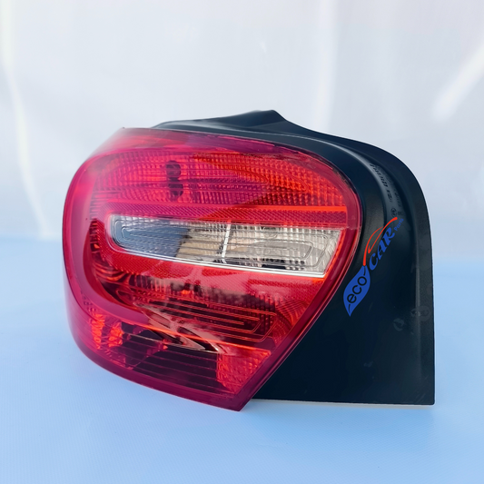 Linke Rückleuchte Mercedes A-Klasse W176 ecoAG6389