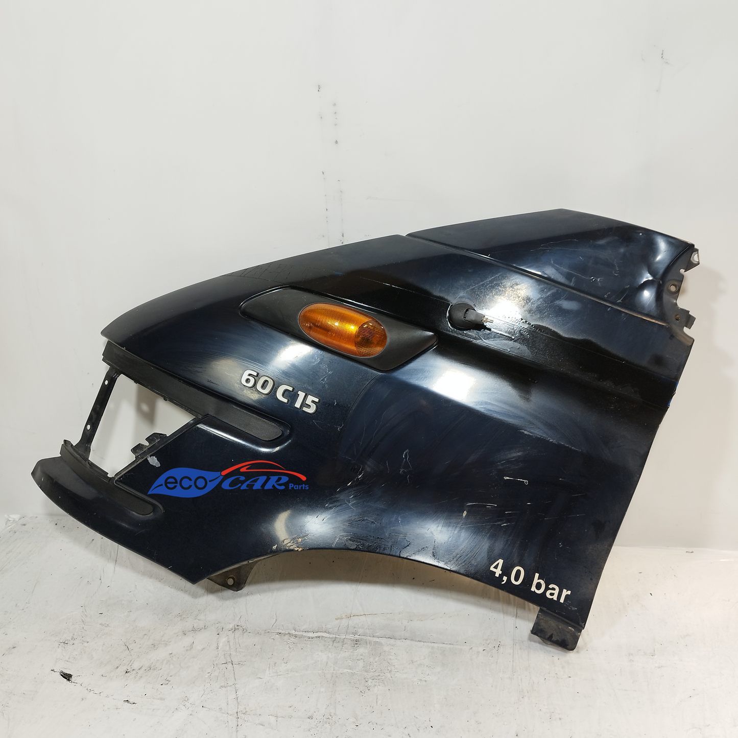 Midnight blue left mudguard Iveco Daily 60c15 2005 ecoAC647