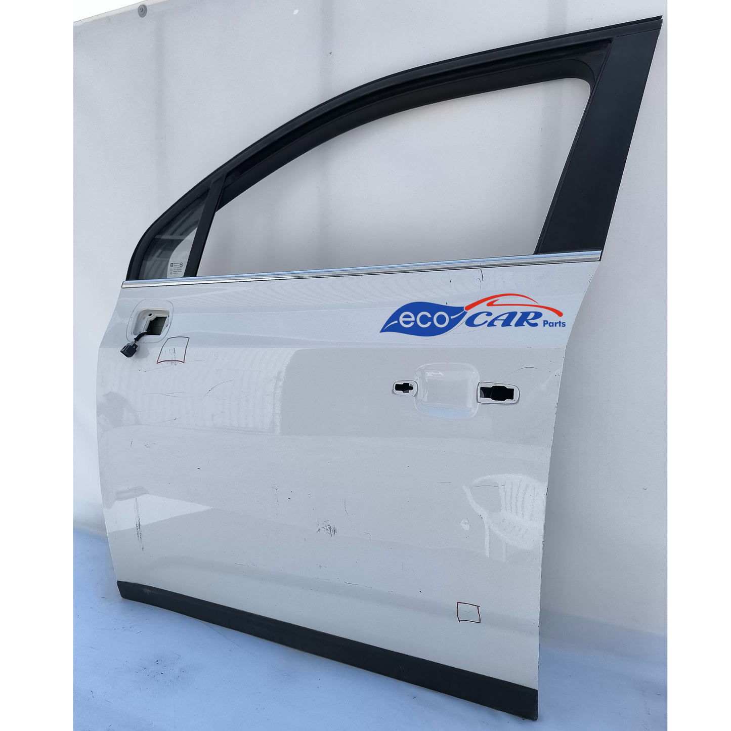 Chevrolet Orlando ecoAG6874 White Left Front Door