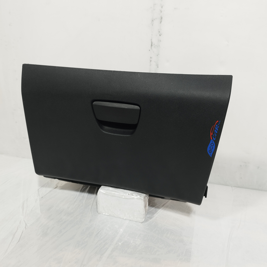 Cassetto portaoggetti Peugeot 208 2018 Cod: 9673811277 ecoAC13631