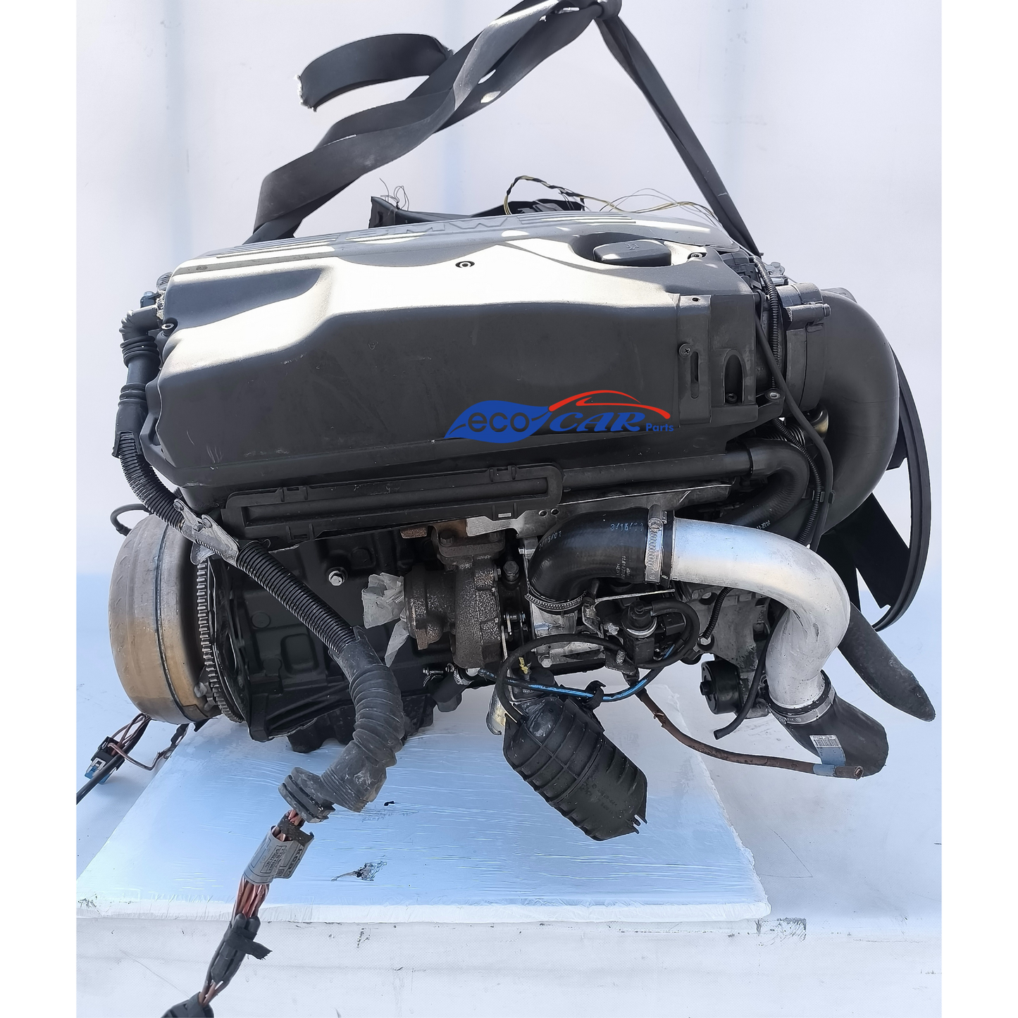 BMW 5 Series E39 3.0 D Engine Code 306D1 complete engine with wiring harness, control units and pedal (the pedal is cutaway) ecoAG7084