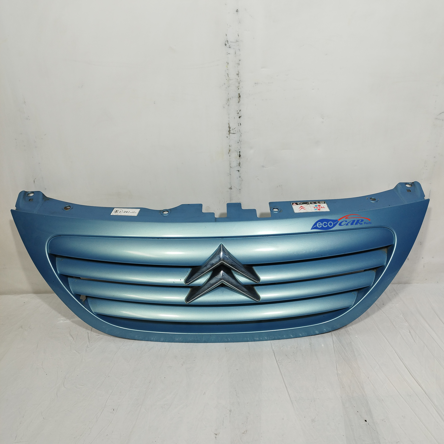 Zentralgrill Citroen C3 2005 Code: 9647156577 ecoAC13981