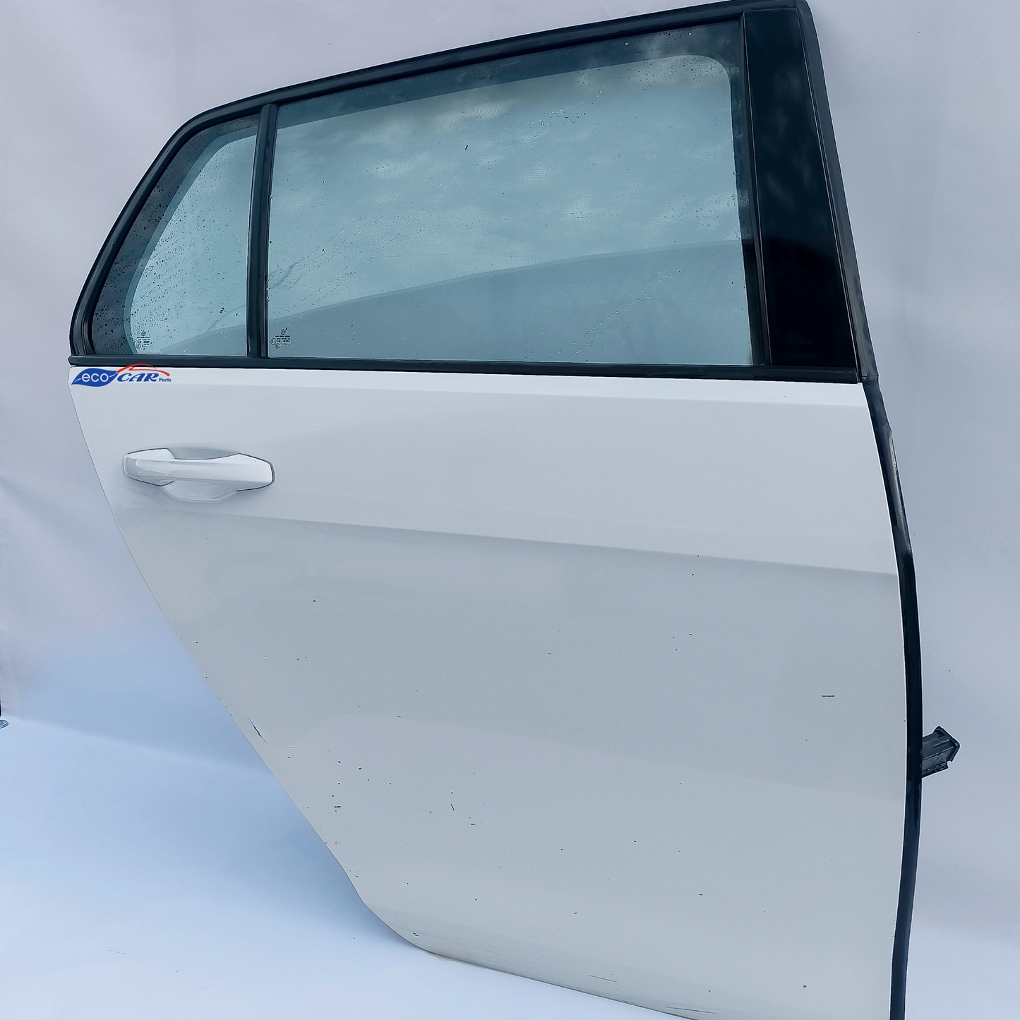 Rear right door white Volkswagen Golf 7 ecoAG6376