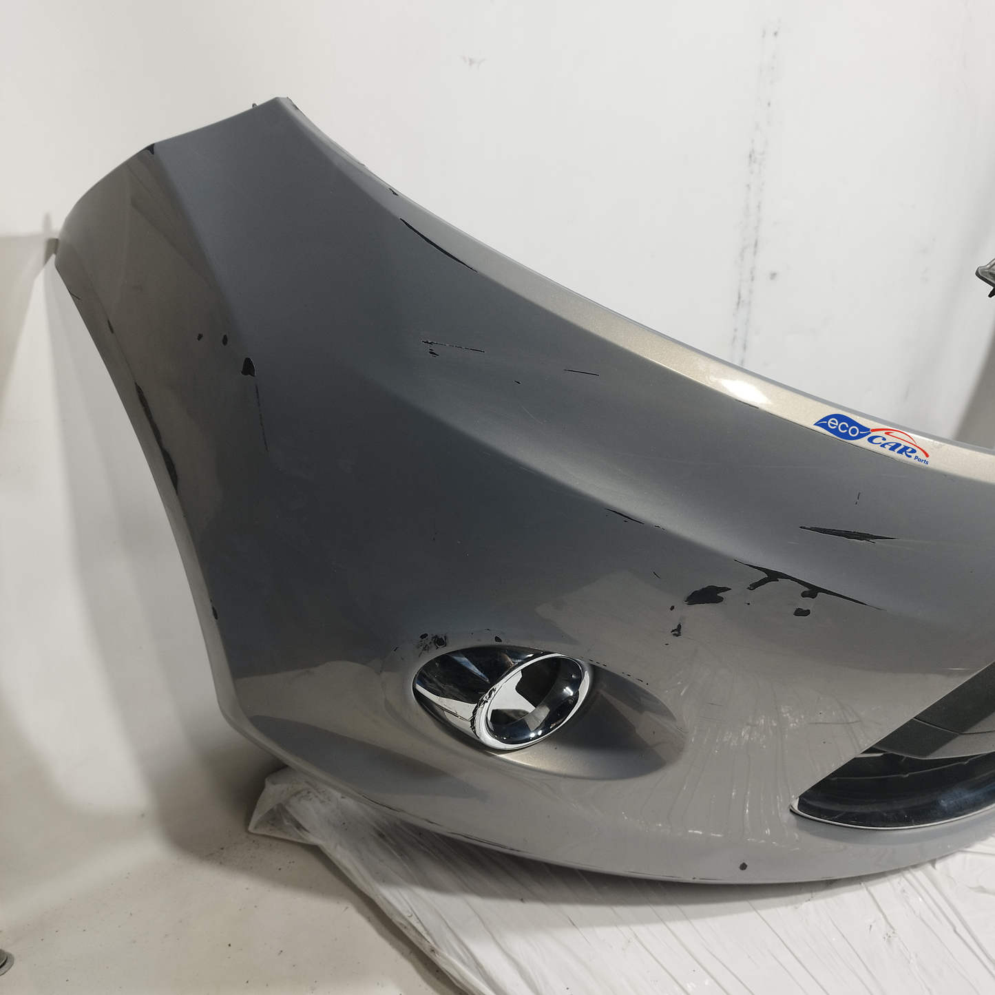 Paraurti anteriore grigio Ford Fiesta 2010 ecoAC14194