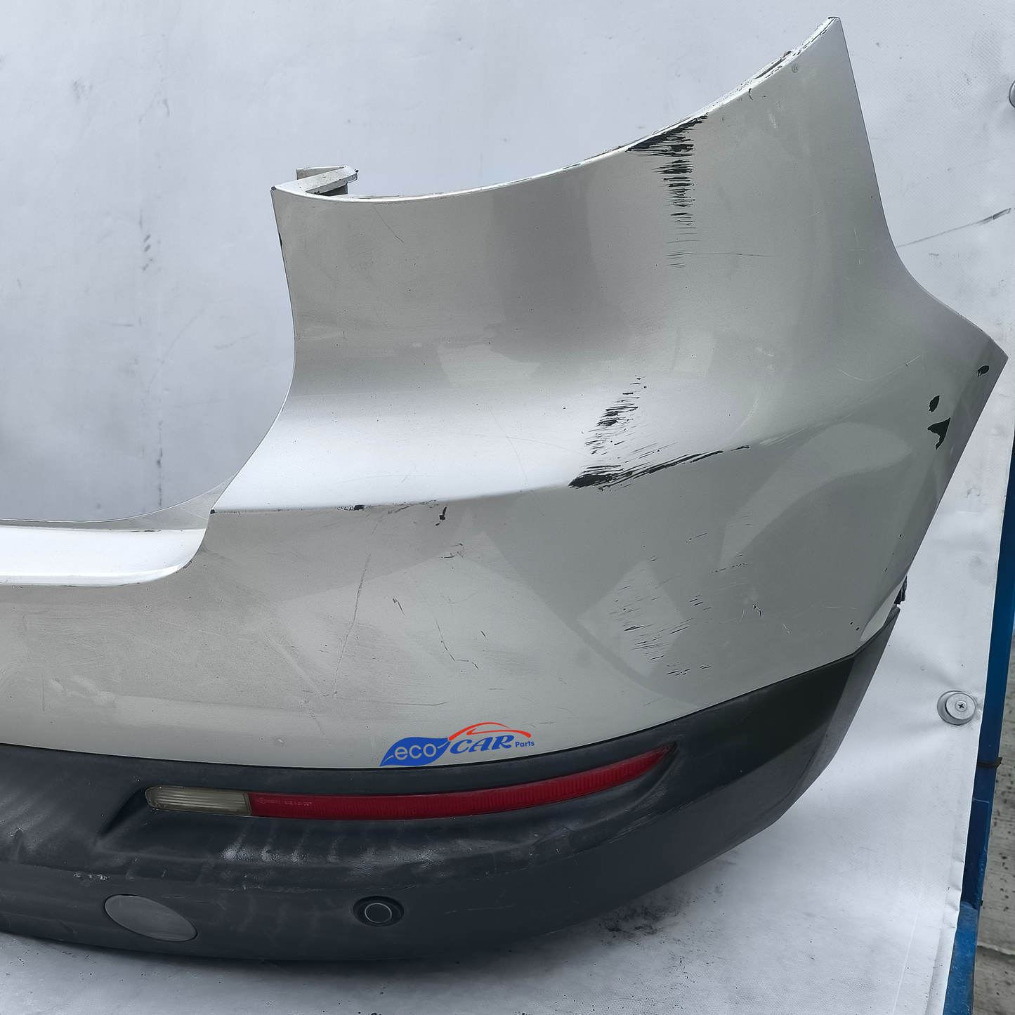 Paraurti posteriore grigio Volkswagen Tiguan con sensori di parcheggio anno 2009 ecoAG7508