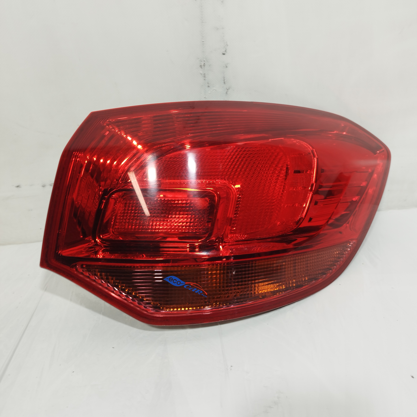 Opel Astra J SW 2013 LED-Rückleuchte rechts Code: 13282243 ecoAC13903