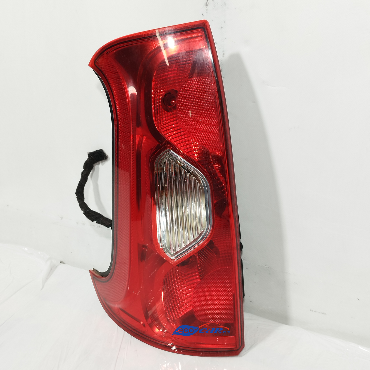 Linke Rückleuchte Fiat New Panda 2015 Code: 51843643 ecoAC13375