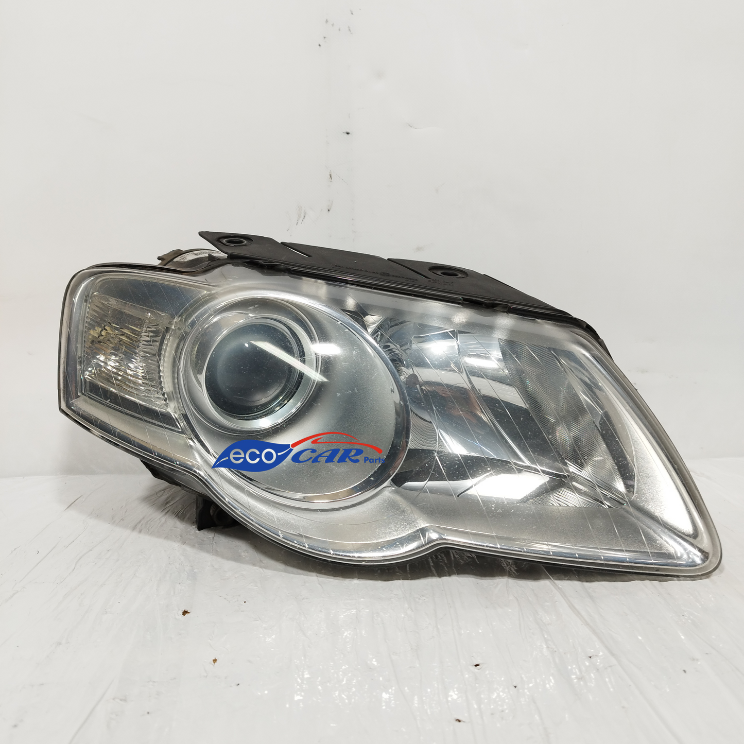 Front right light Volkswagen Passat 2009 ecoAC12032