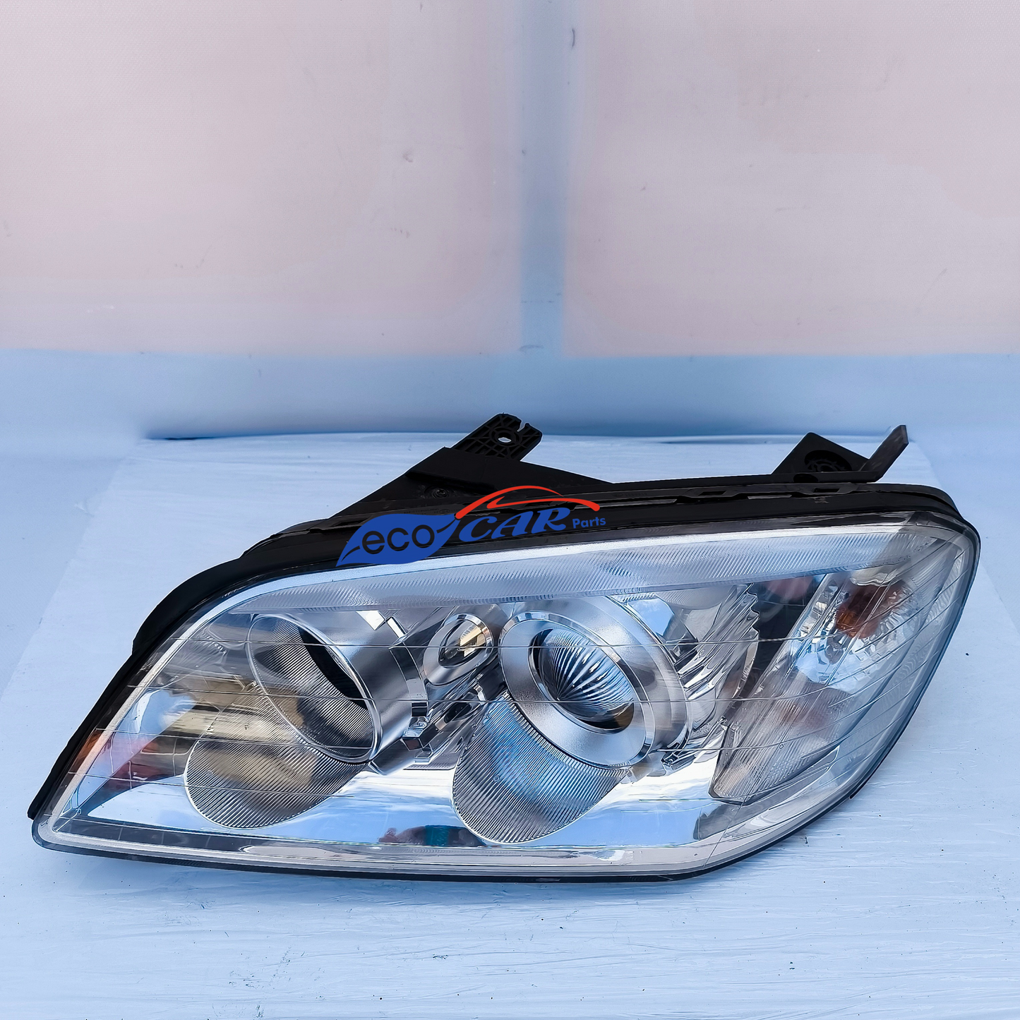Chevrolet Captiva left front light year 2008 ecoAG6690