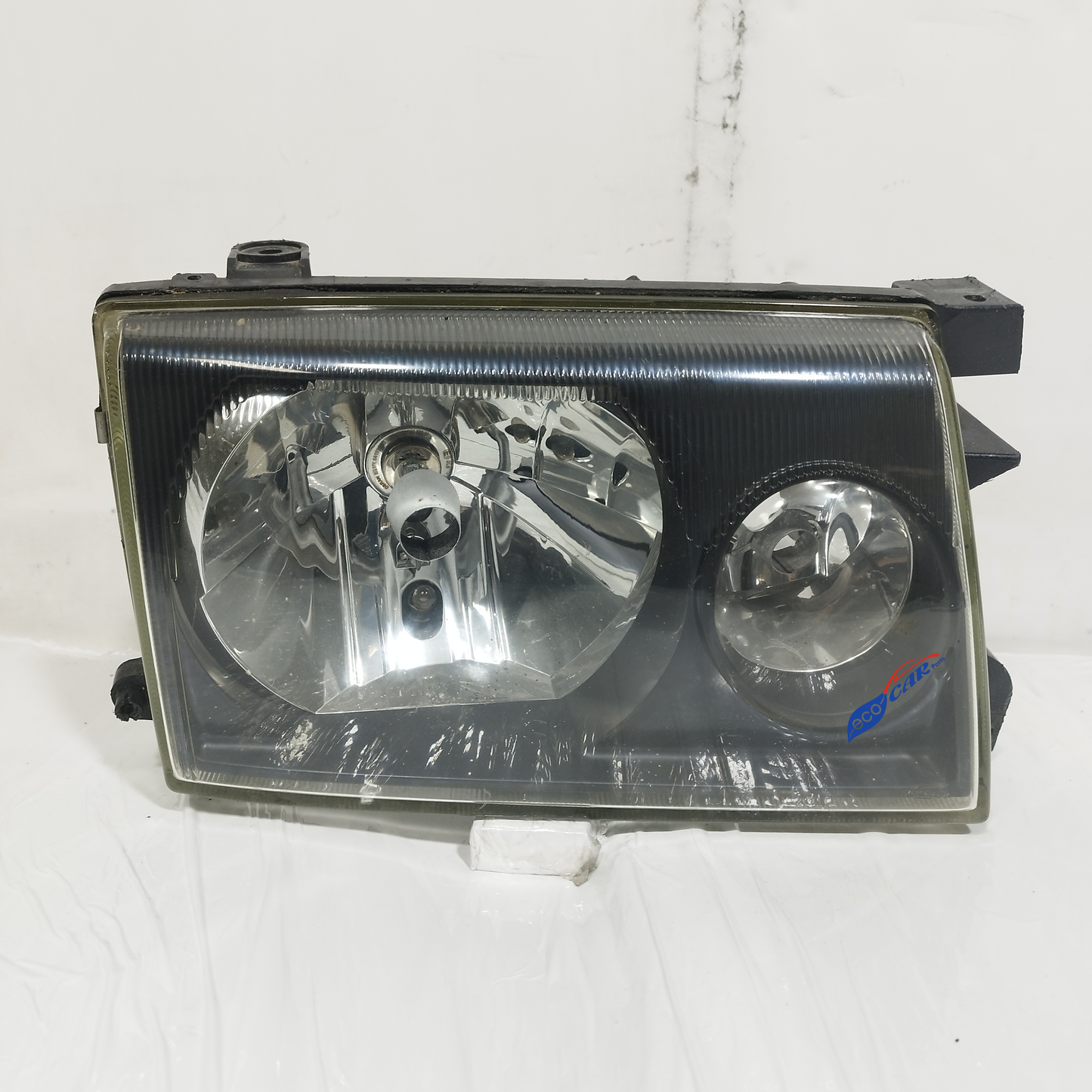 Fanale anteriore Dx Nissan Terrano 2002 ecoAC14324