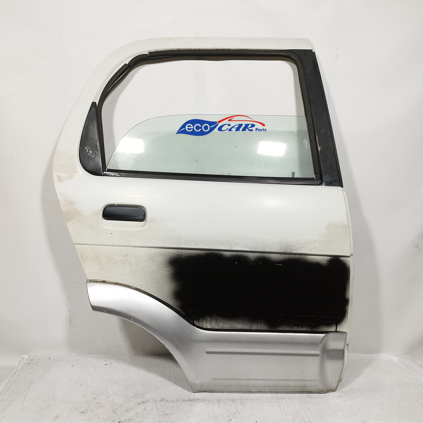 White right rear door Daihatsu Terios 2000 ecoAC1045