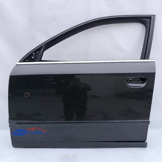 Sportello anteriore sx nero Audi A4 B7 anno 2008 ecoAG6977