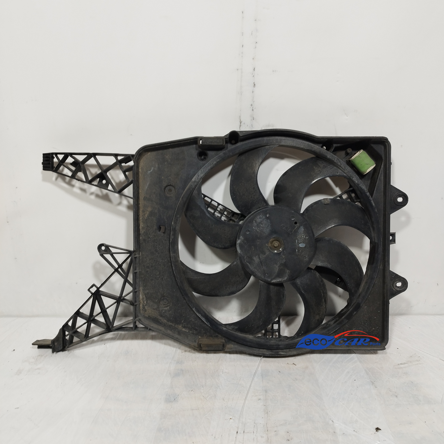 Ventola radiatore Opel Corsa D 1.3 mtj 2012 Cod: 55703930 ecoAC12842