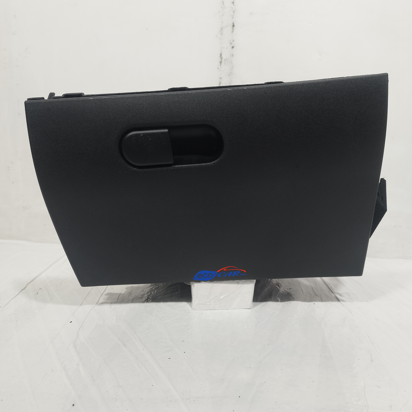 Alfa Romeo Giulietta 2015 Handschuhfach Code: 1560993050 ecoAC14024
