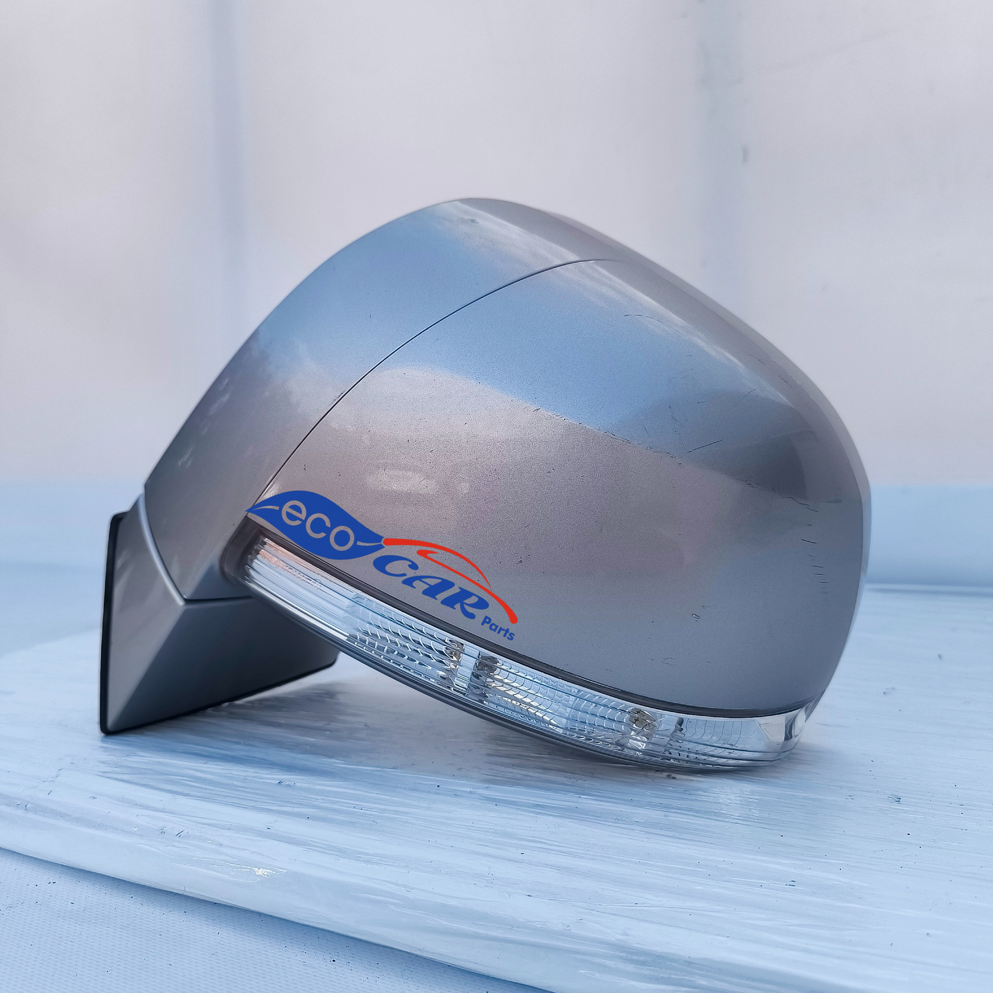 Left mirror silver grey Chevrolet Captiva year 2008 8 pin ecoAG6691