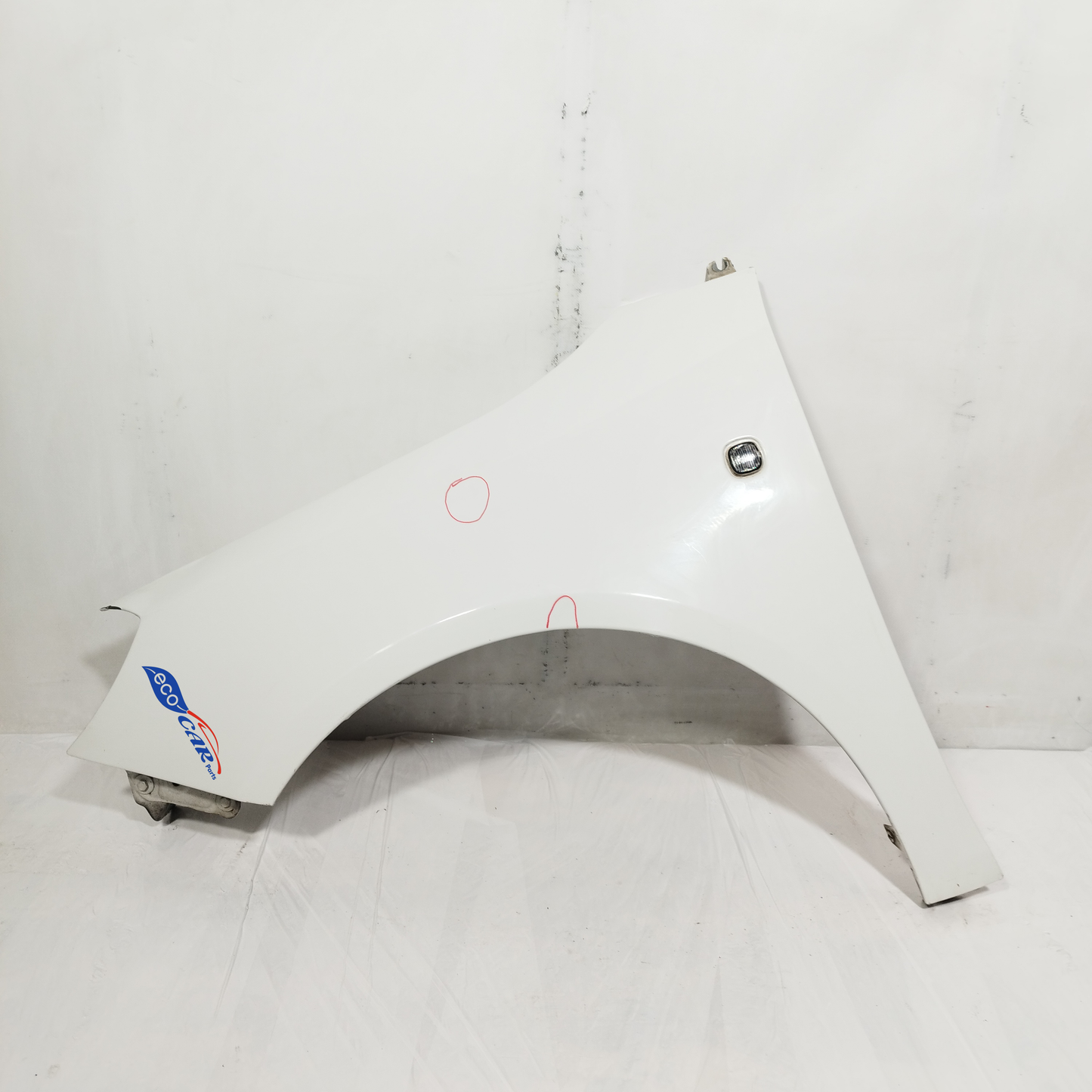Parafango anteriore sx bianco Skoda Fabia 2012 ecoAC14014