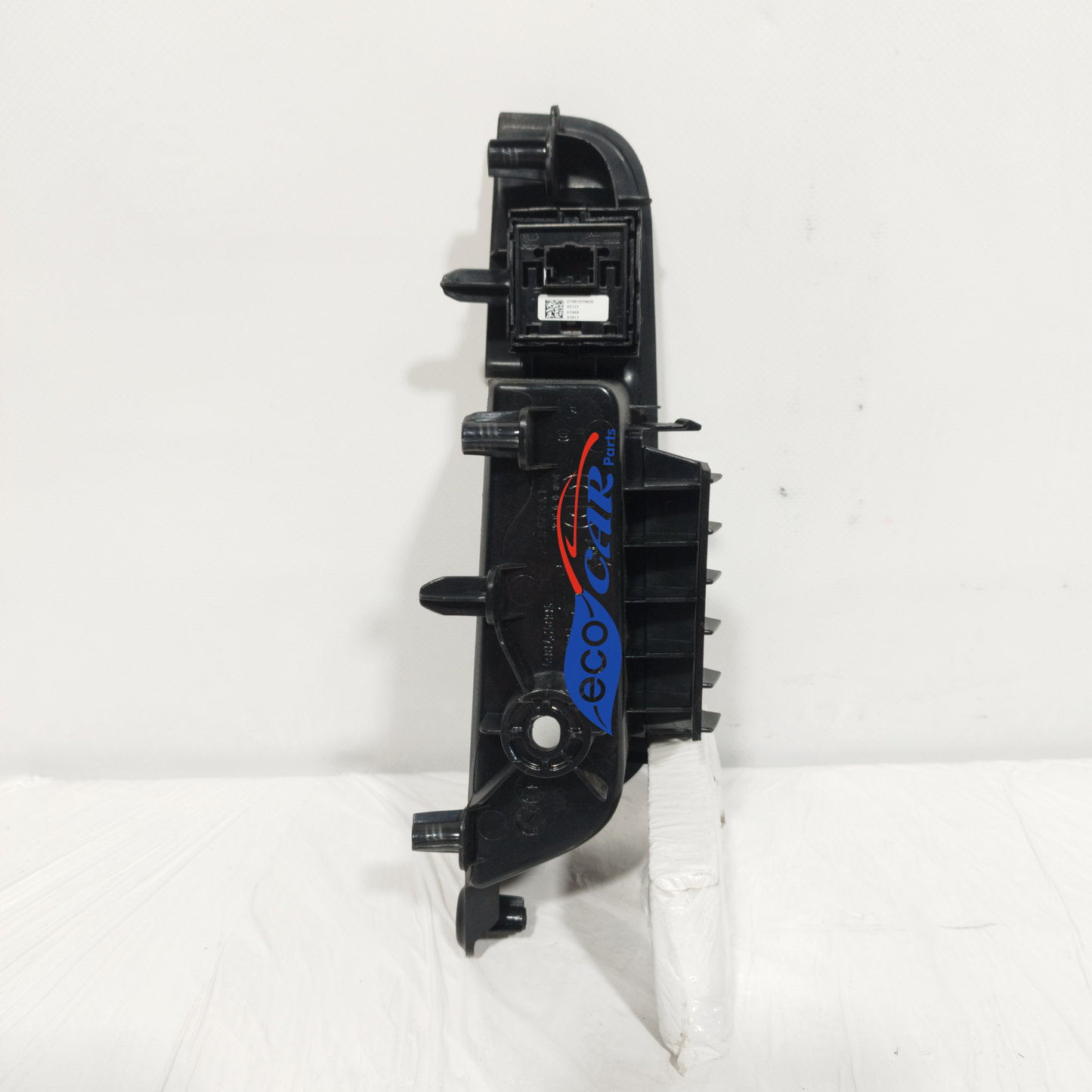 Rear Right Button Panel Alfa Romeo Stelvio 2017 Code: 01561075620 ecoAC11773
