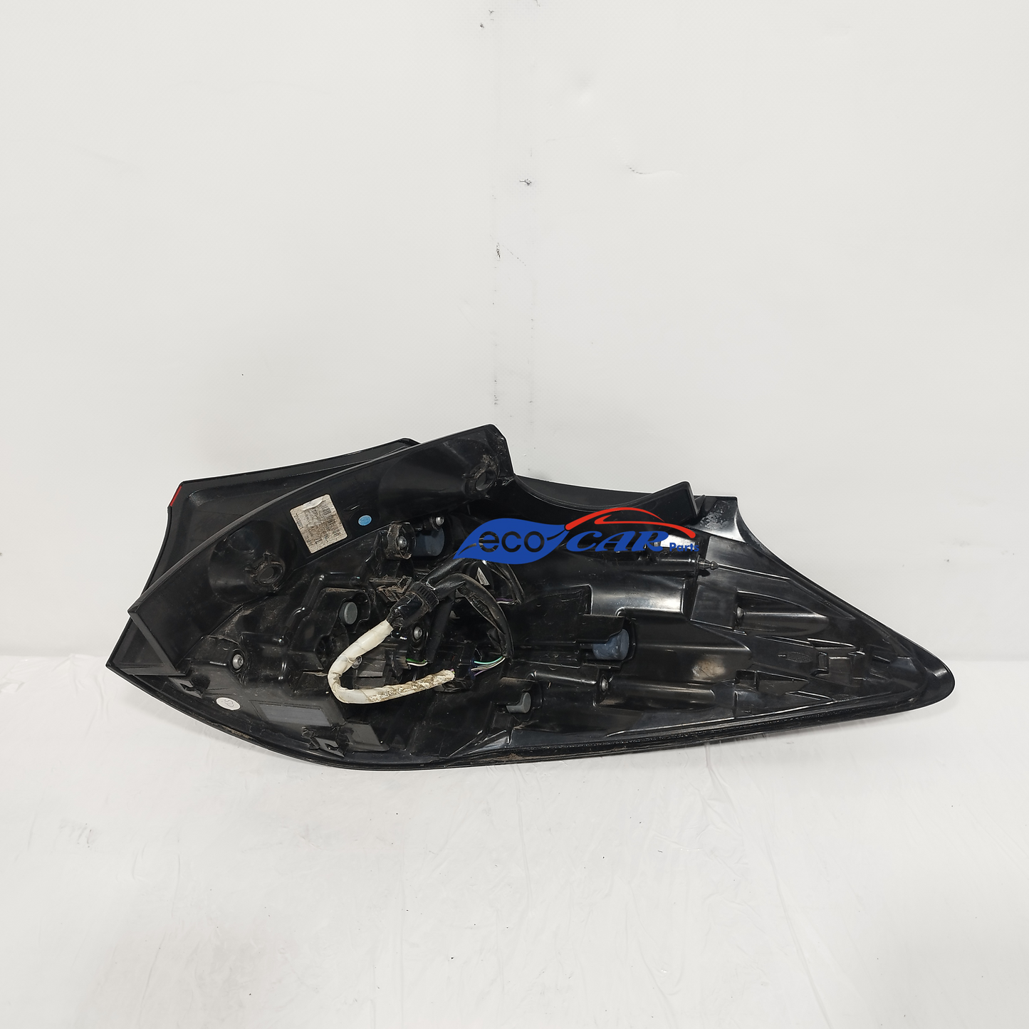 Toyota Yaris Cross 2021 ecoAC11997 LED-Rückleuchte links außen