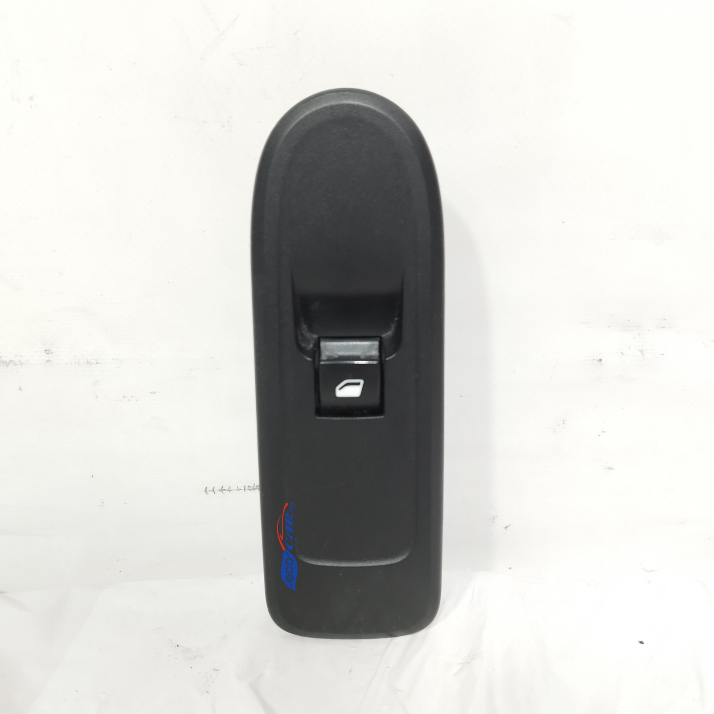 Rechte vordere Tastenblende Citroen C3 2010 Code: 96637534XT ecoAC14050