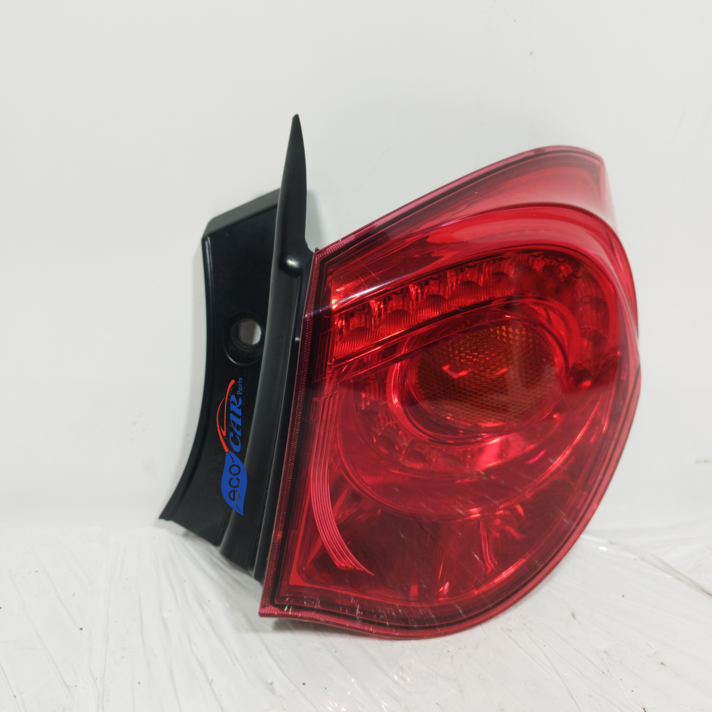 Alfa Romeo Giulietta 2012 ecoAC6858 right rear light
