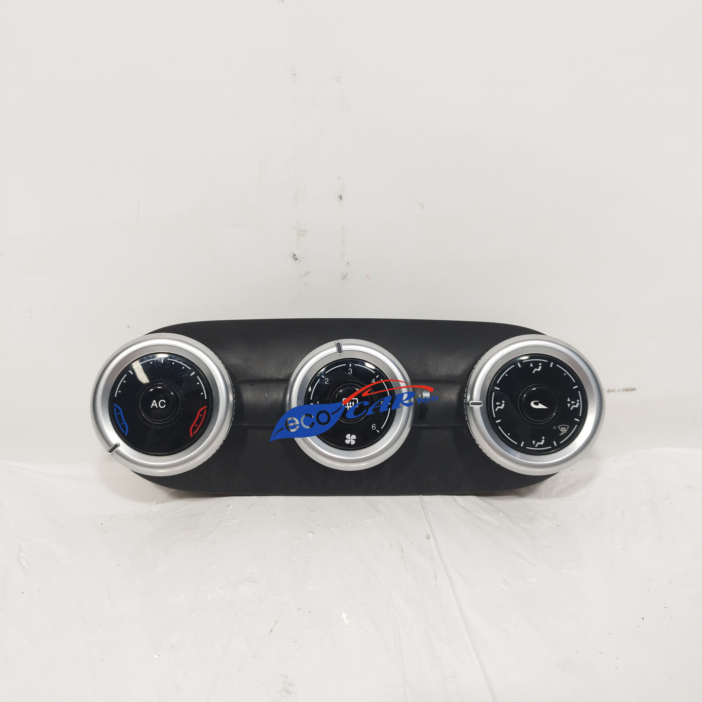 A/C Button Panel Alfa Romeo Giulietta 2015 Code: 156100041 ecoAC11767