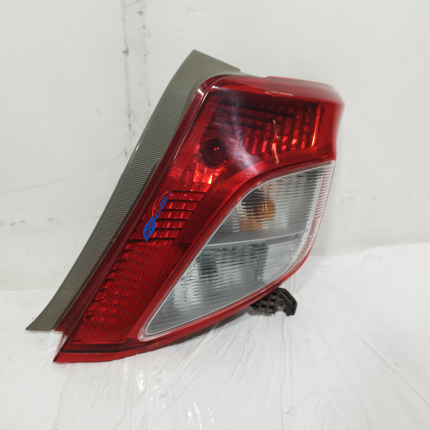 Fanale posteriore dx Toyota Yaris 2013 ecoAC13752