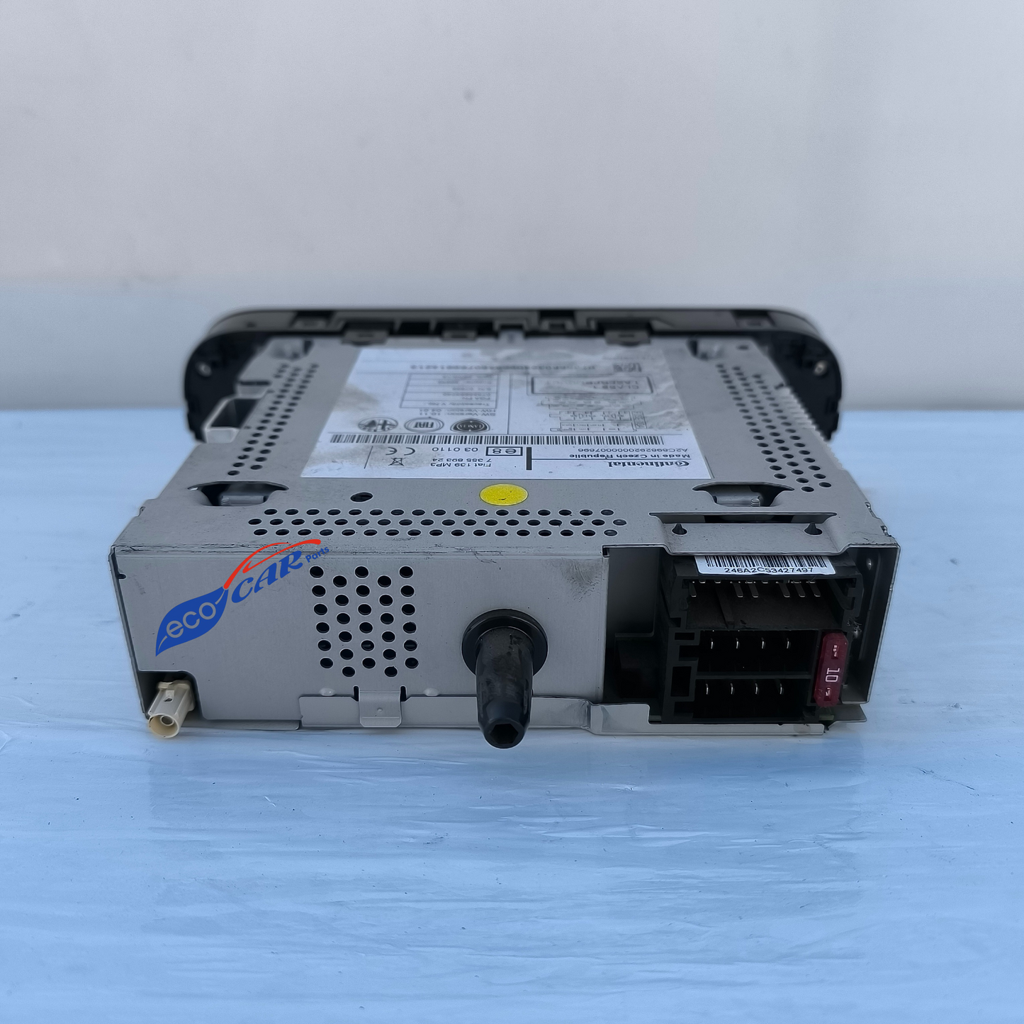 Fiat new Panda car radio year 2012 scratched screen missing a left button and damaged right button Cod. 735589324 ecoAG6985