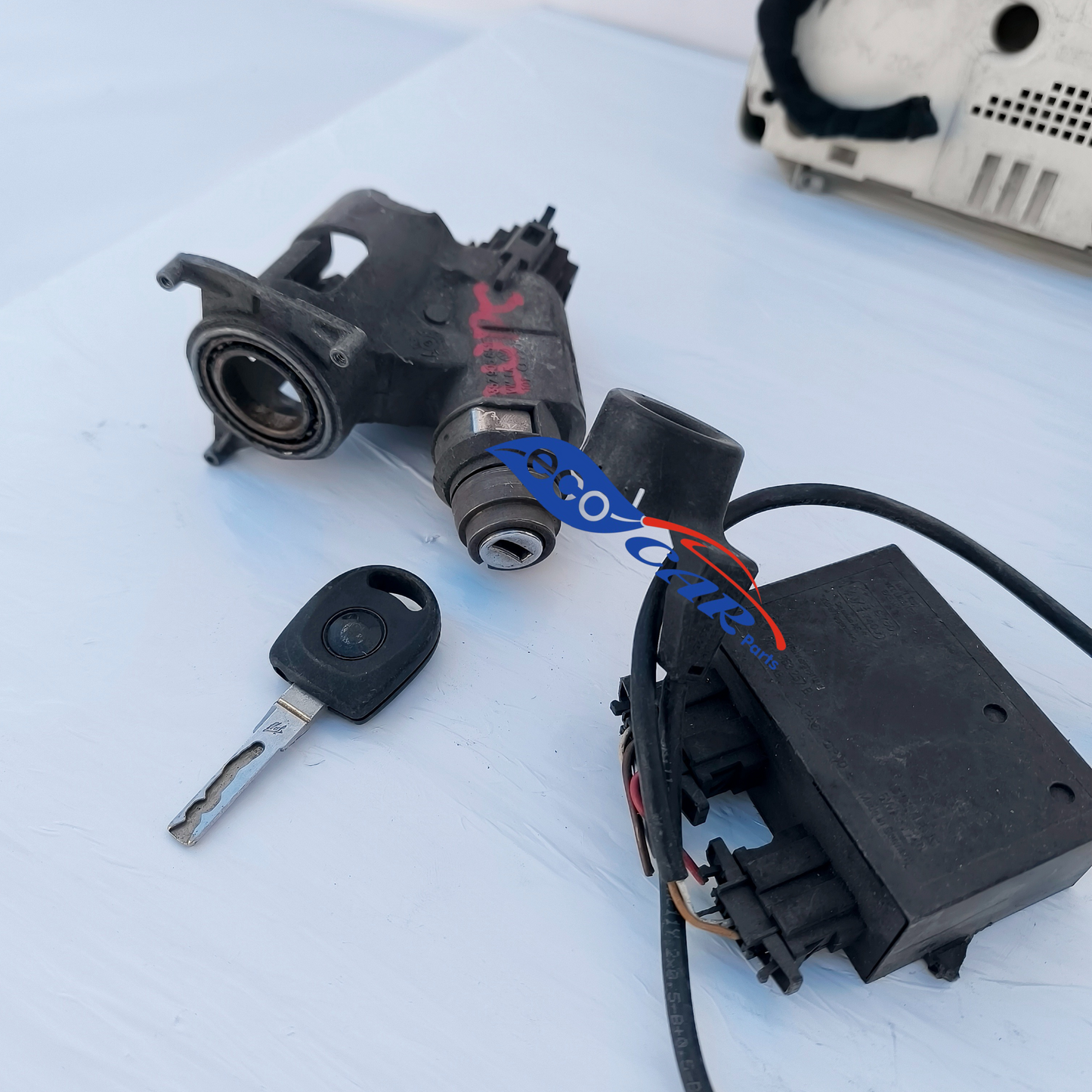 Volkswagen Lupo 1.0 B ignition kit year 2000 code: 047906027 ecoAG6516