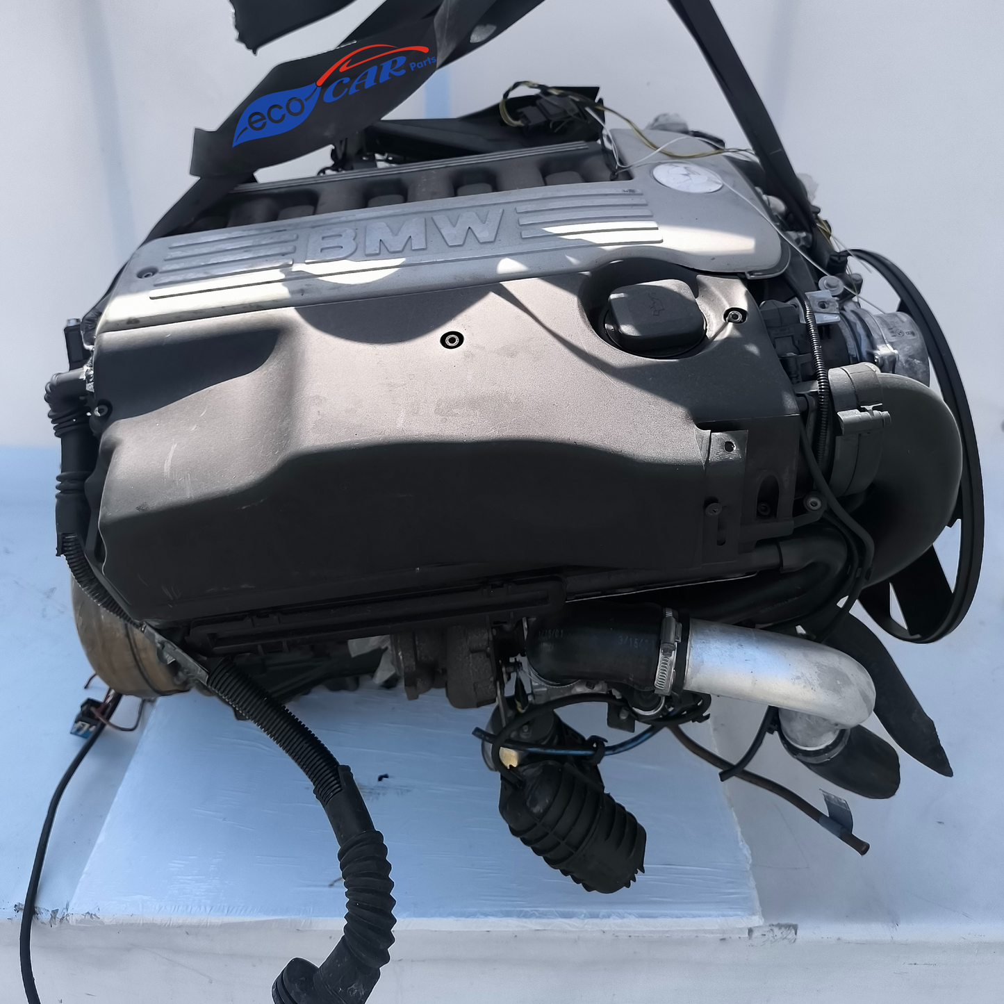 BMW 5 Series E39 3.0 D Engine Code 306D1 complete engine with wiring harness, control units and pedal (the pedal is cutaway) ecoAG7084