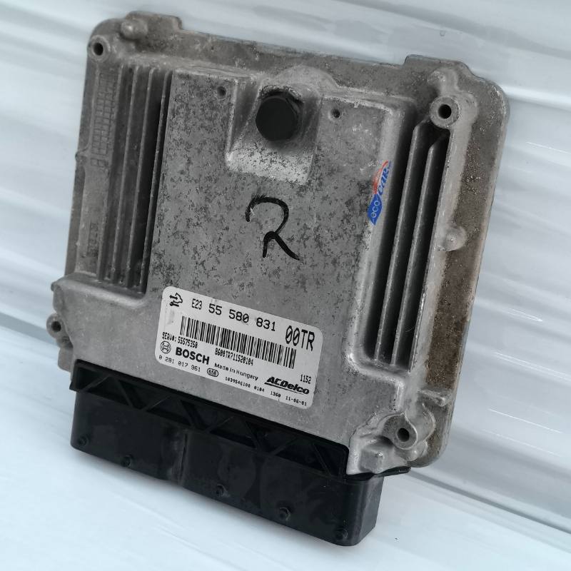 Centralina motore Opel Corsa D 1.3 CDTI cod: 0281017961 ecoAG7783