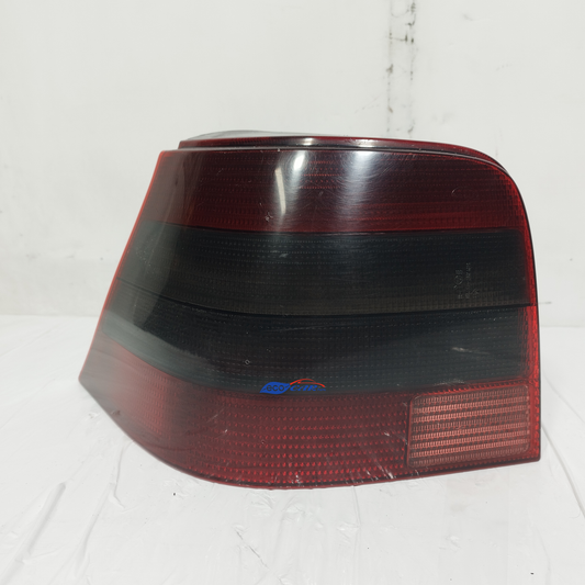 Fanale posteriore sx Fumè Volkswagen Golf 4 2001 ecoAC14381