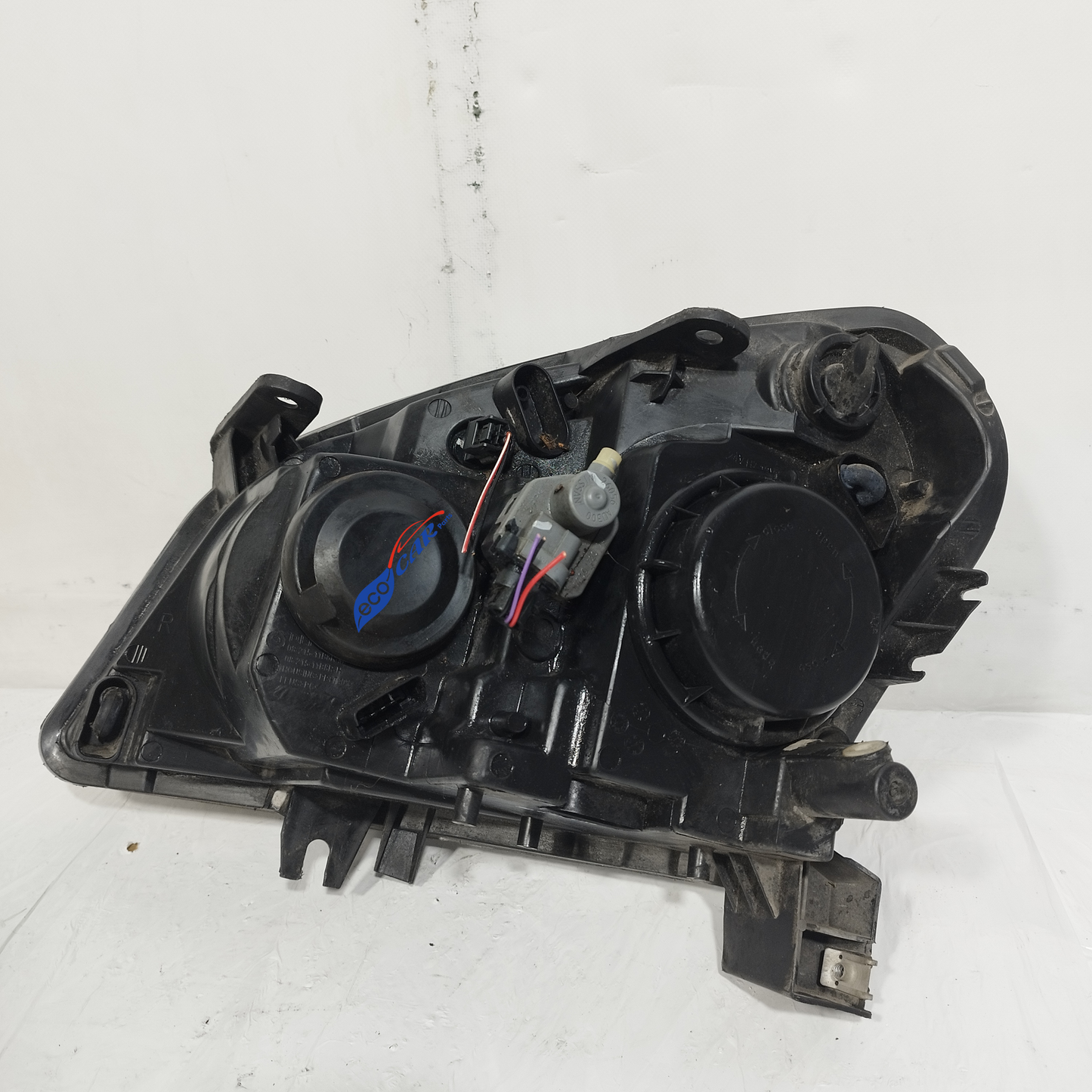 Nissan Qashqai 2009 DEPO Rechter Frontscheinwerfer Code: 08-215-11B8R-M ecoAC13922