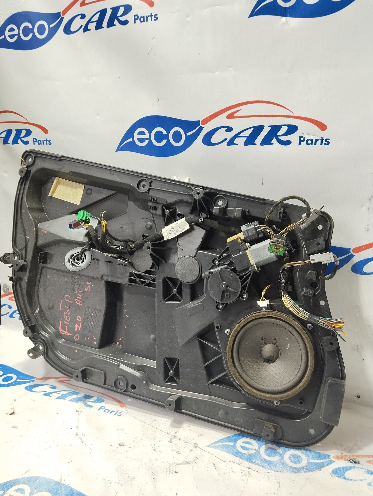 Gepäckträger vorne links Ford Fiesta 2010 Code: 8a61a045h17 ecoAG3689