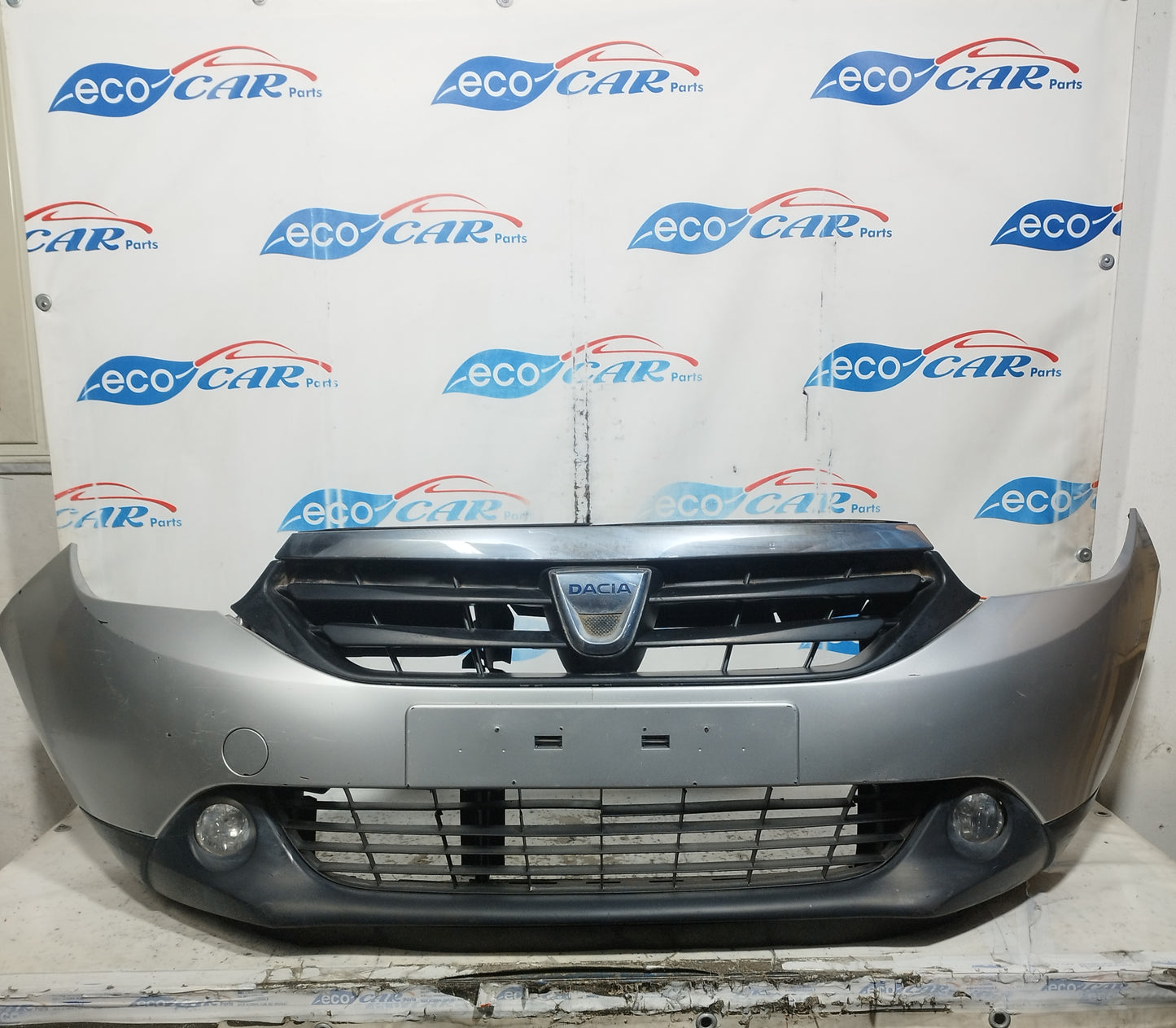 Paraurti anteriore grigio Dacia Lodgy 2012 ecoAC10925