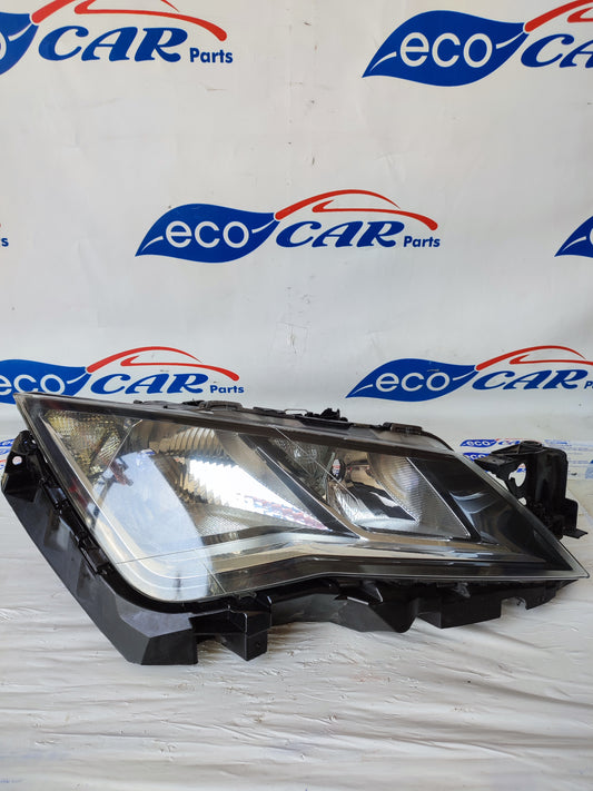 Fanale anteriore dx Seat Leon 2015 ecoAG1832